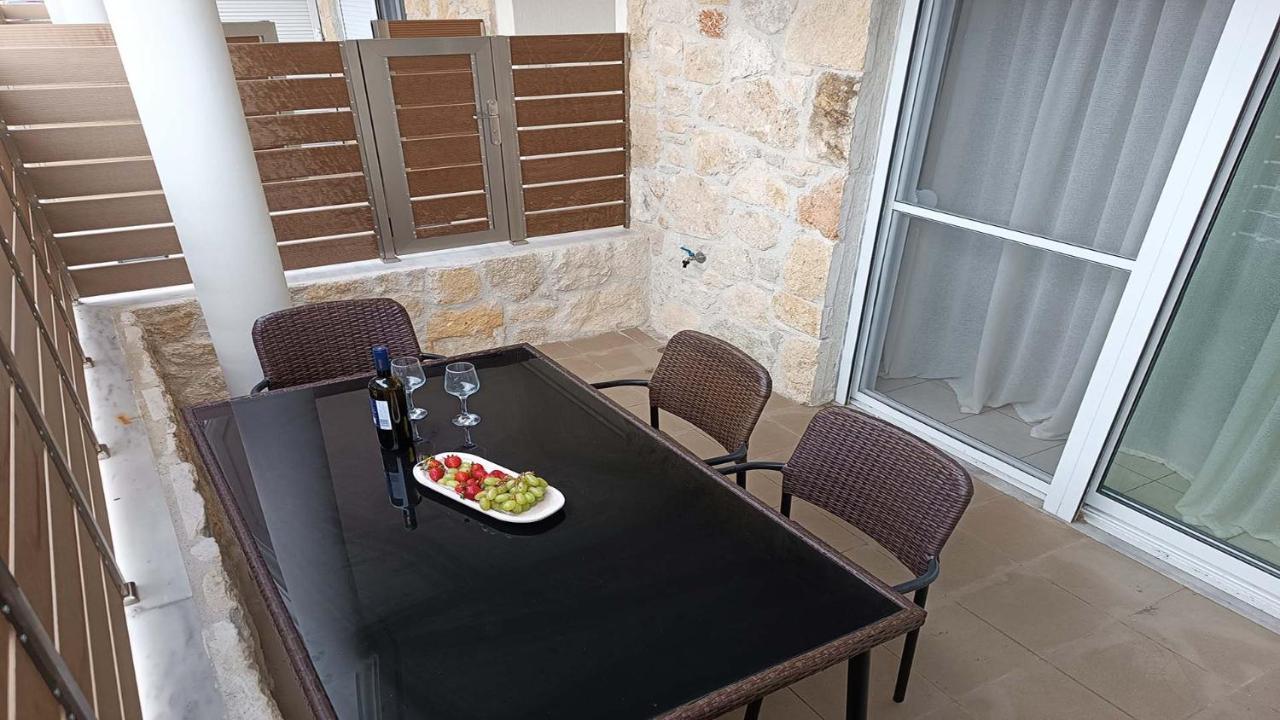 Anastasia Luxury Suites By Xenius Zeus In Nea Flogita Extérieur photo