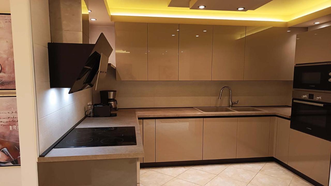 Anastasia Luxury Suites By Xenius Zeus In Nea Flogita Extérieur photo